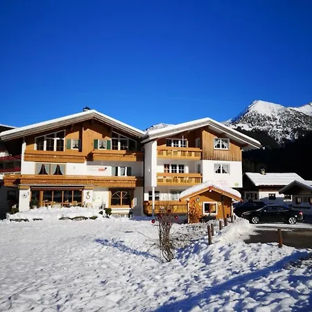 Thaler 3* Mittelberg