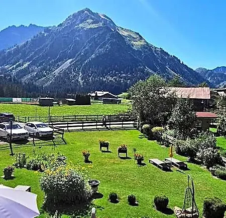 Mini-hôtel Thaler 3*